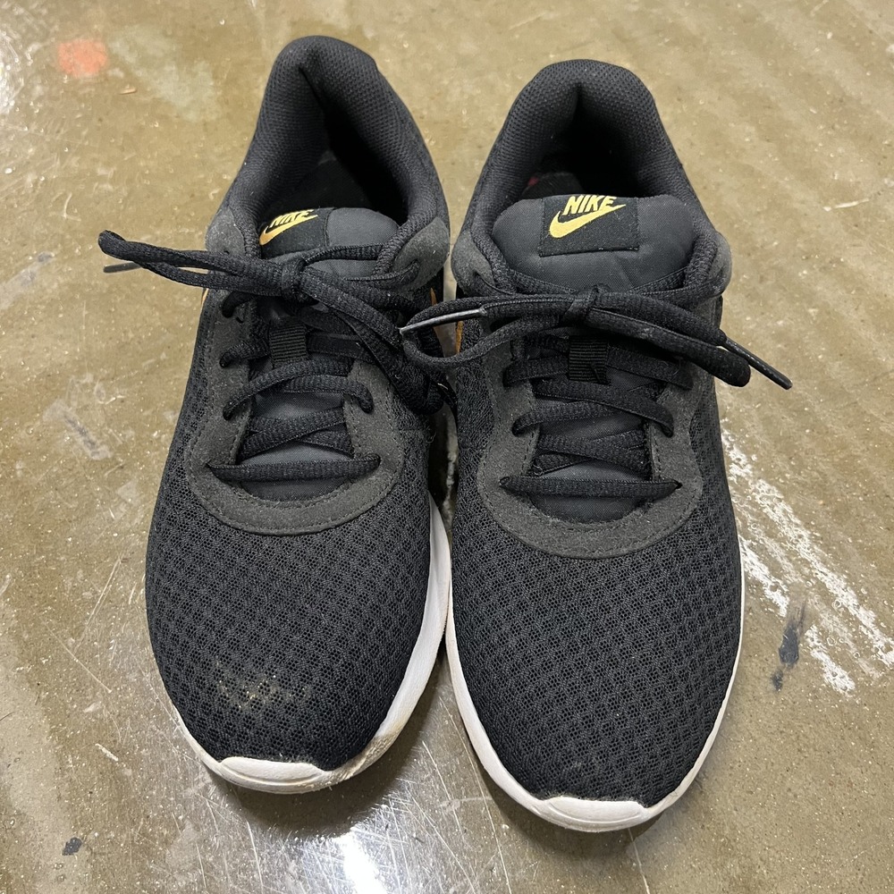 Nike Tanjun Size 9 Womens Black Gold Metallic Running Shoes Sneakers 812655-004